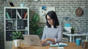 Best Financial Decisions for Early-Career Professionals Best Financial Decisions for Early-Career Professionals